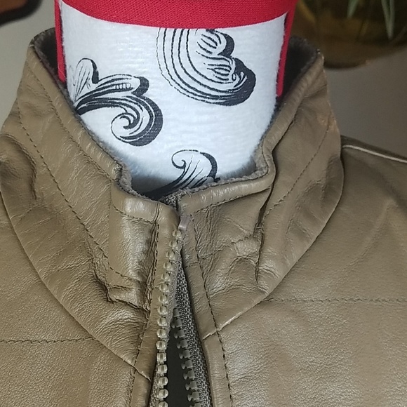 NWT, Henig Furs, leather vest, sleeveless, sz XL - Picture 4 of 7